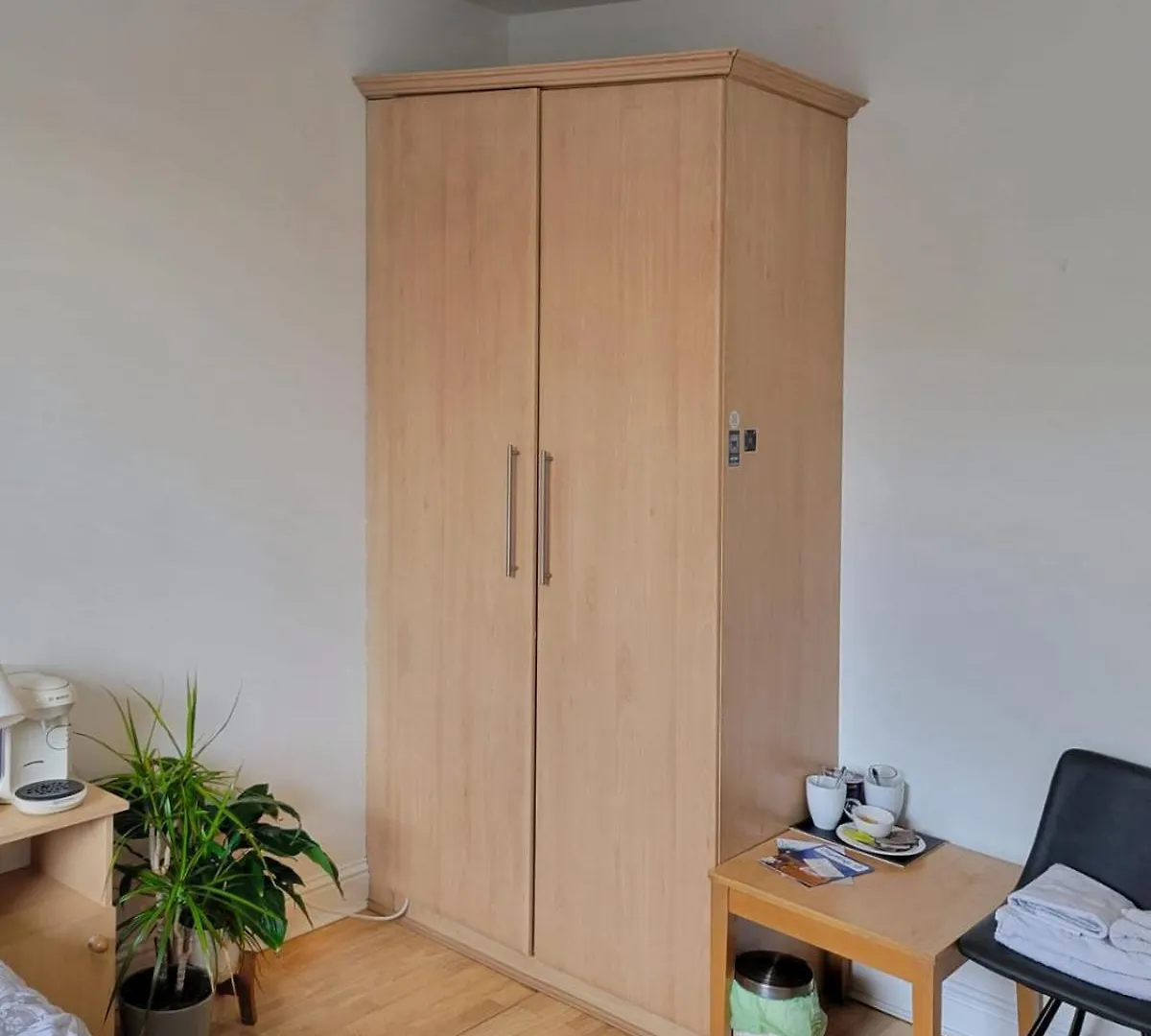 Central Stay With Free Parking Private Room In Shared Flat Galway 0*,  Ireland
